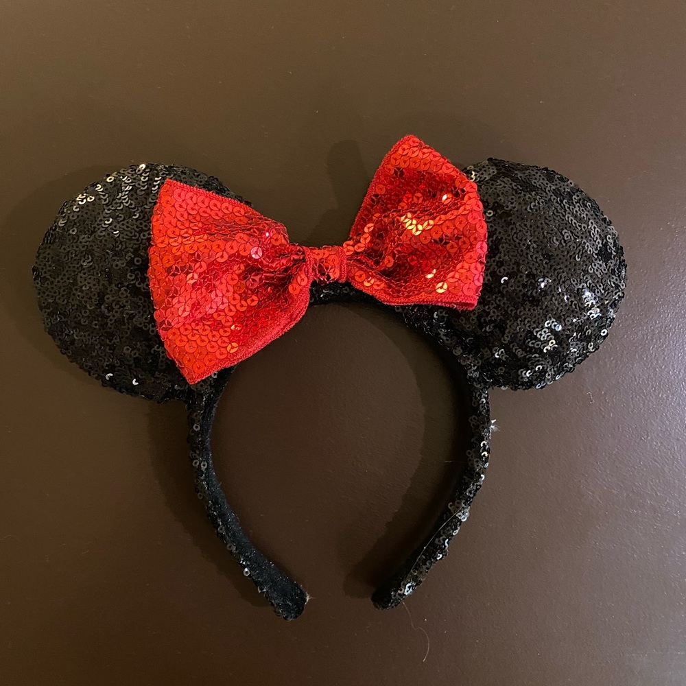 Disney Store Minnie Mouse Classic Ears Headband Hanging Ornament